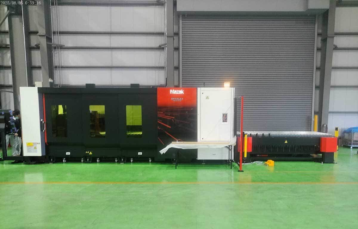 ヤマザキマザック